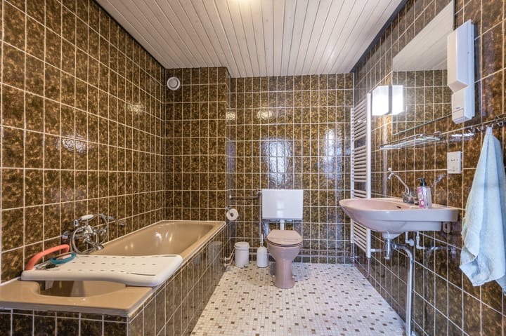 Foto 45 van Burgemeester le Coultrestraat 1