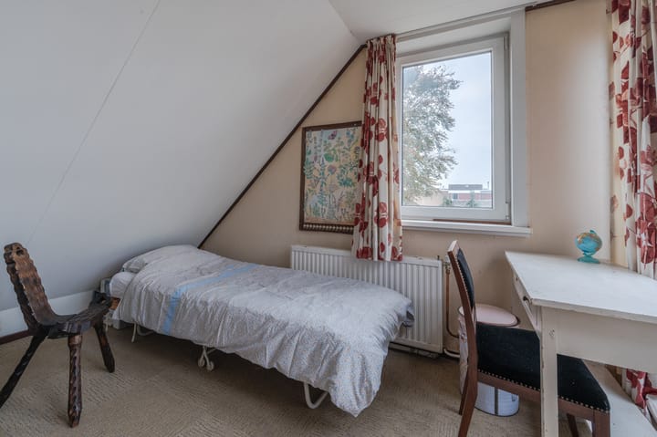 Foto 57 van Burgemeester le Coultrestraat 1