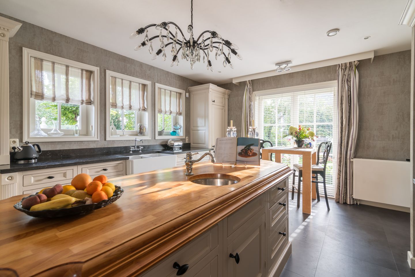 Foto 29 van Den Ilp 137