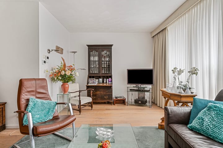 Photo 11 of Joos Banckertstraat 2