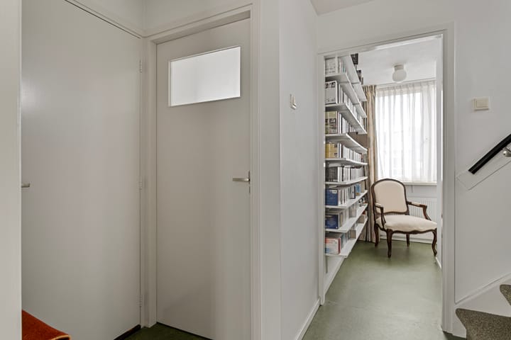 Photo 20 of Joos Banckertstraat 2