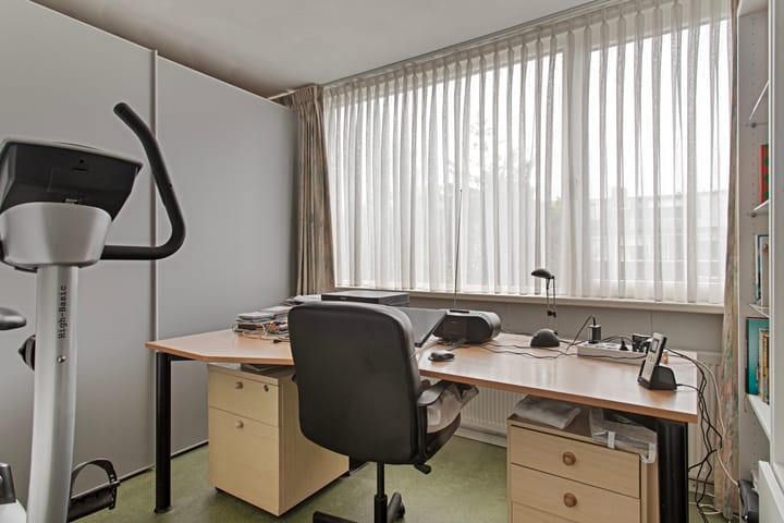 Photo 21 of Joos Banckertstraat 2