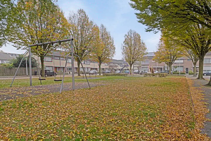 Photo 32 of Joos Banckertstraat 2