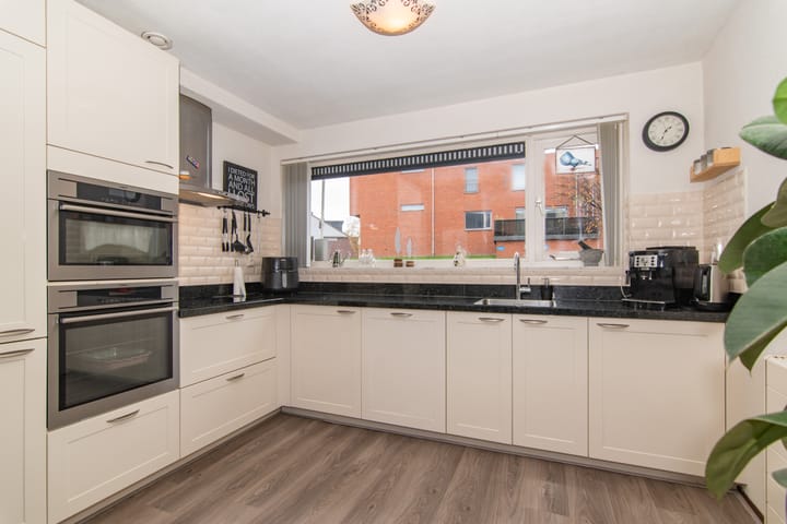 Foto 6 van Azobéhout 28