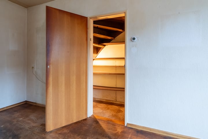 Foto 17 van Meerkoetstraat 48