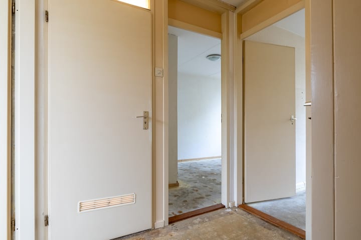 Foto 19 van Meerkoetstraat 48