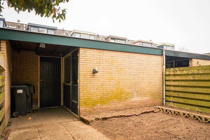 Foto 37 van Meerkoetstraat 48