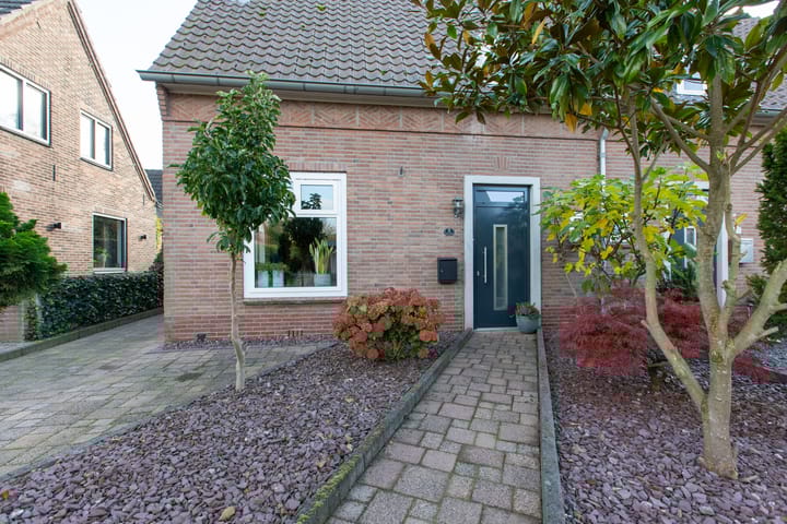 Foto 7 van Pastoor van Sonsbeeckstr 33