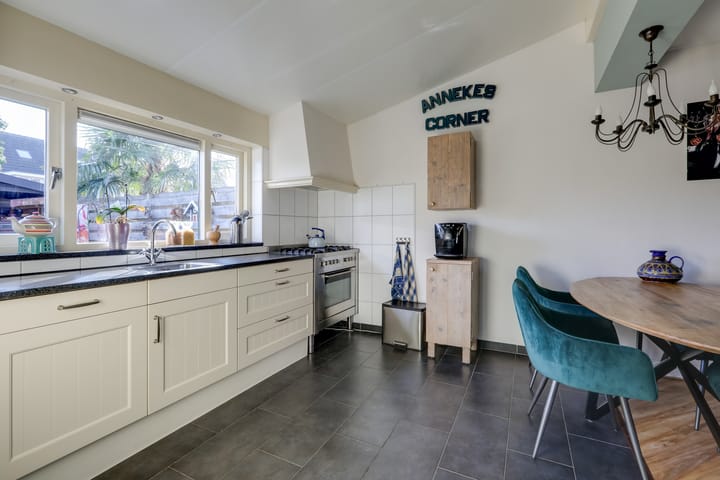 Foto 17 van Pastoor van Sonsbeeckstr 33