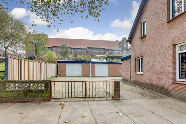 Foto 7 van Floraweg 35