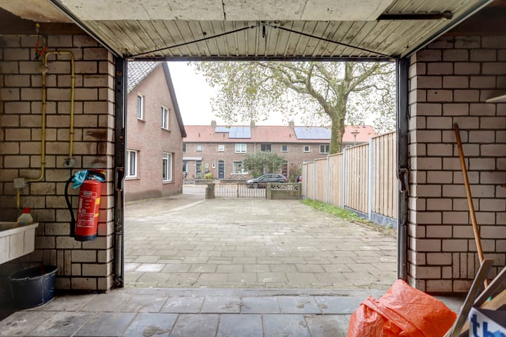 Foto 33 van Floraweg 35