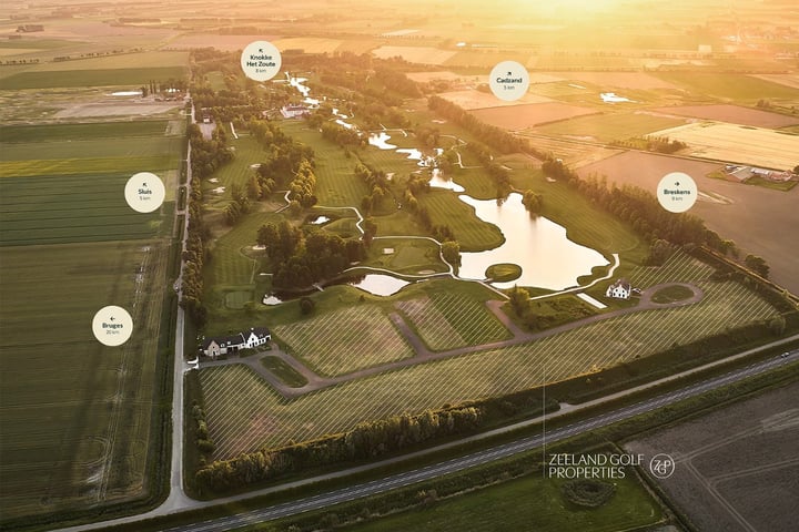 Bekijk foto 2 van Zeeland Golf Properties