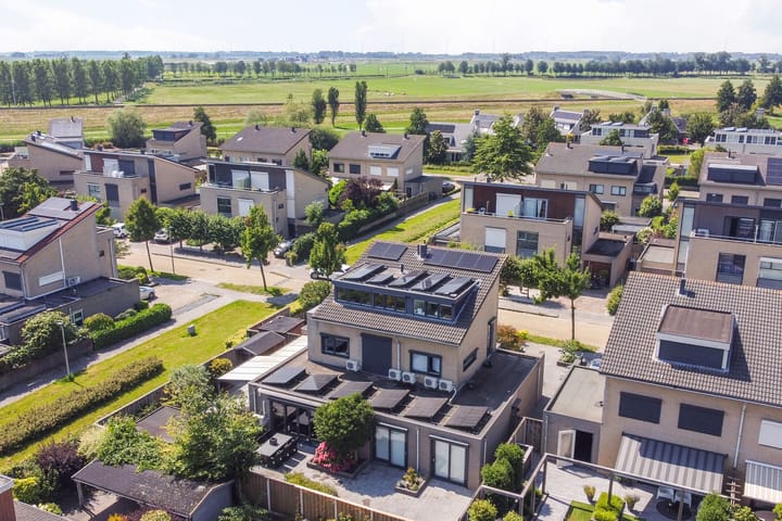 Foto 42 van Tosca 10