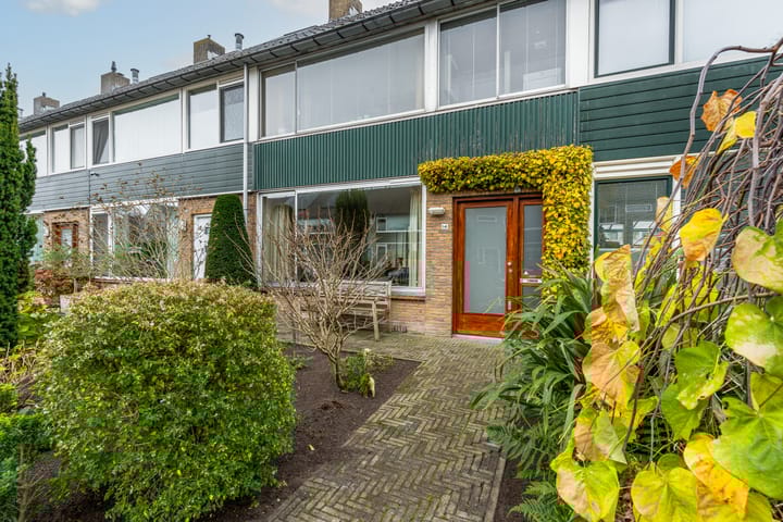 Foto 2 van Burgemeester Van der Heidelaan 14