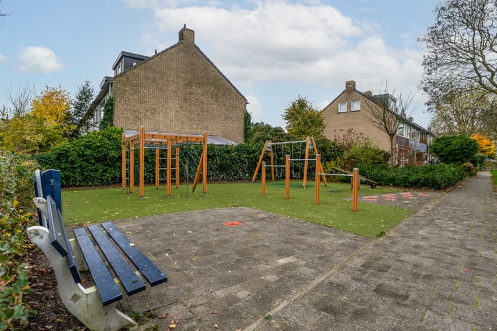 Foto 29 van Burgemeester Van der Heidelaan 14