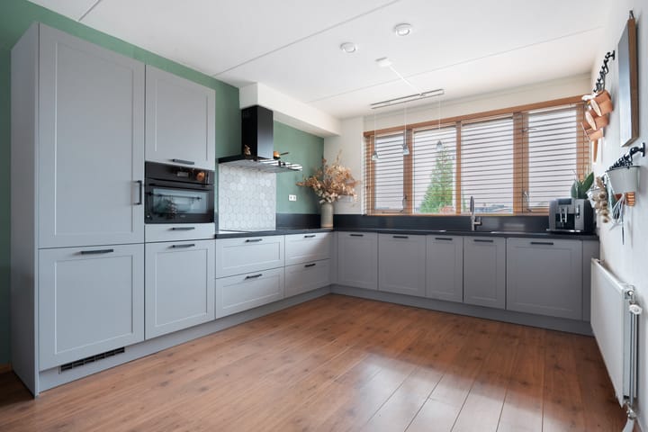 Foto 19 van Jan Tooropstraat 33