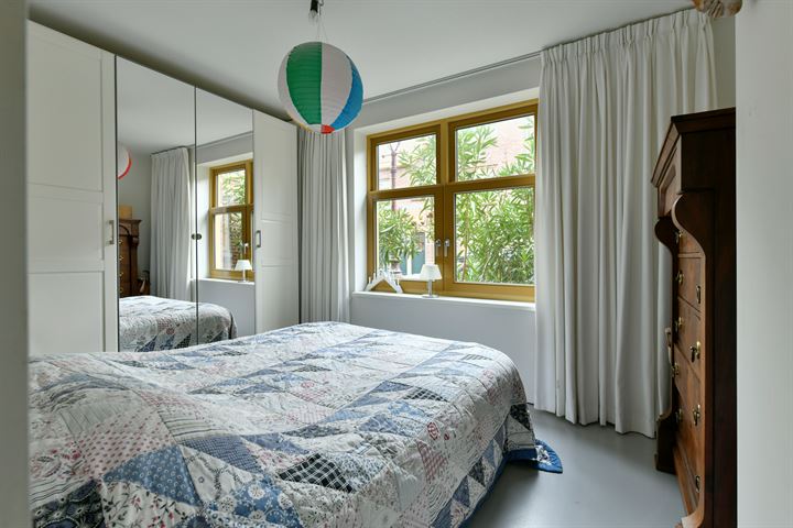 View photo 12 of Oleanderstraat 33-B