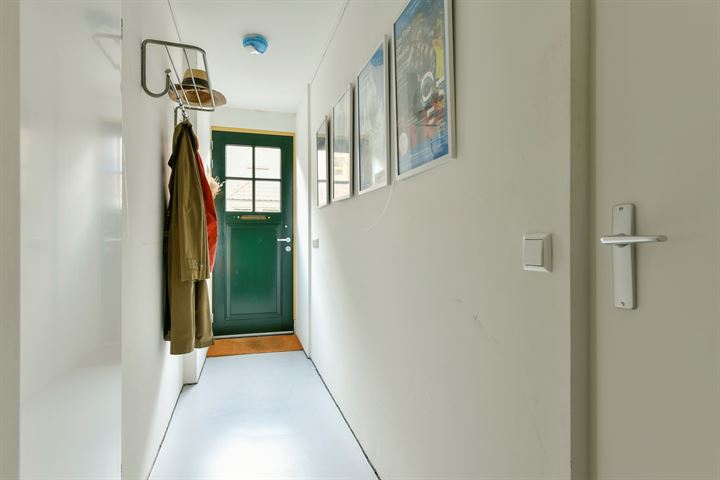 View photo 14 of Oleanderstraat 33-B