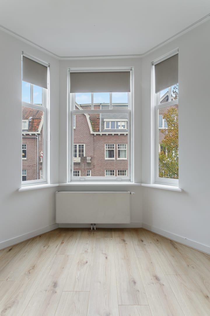 Foto 12 van Zocherstraat 11-3