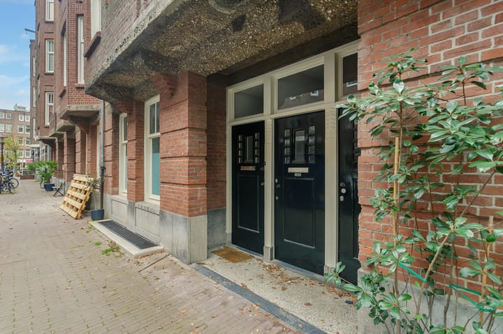 Foto 33 van Zocherstraat 11-3