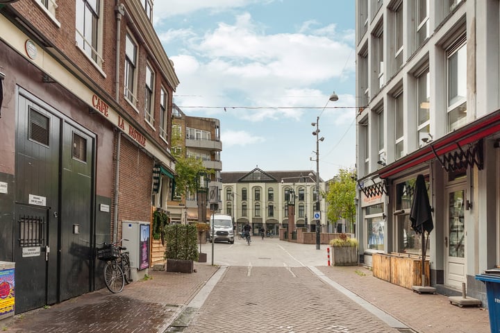 View photo 27 of Leidsekruisstraat 54