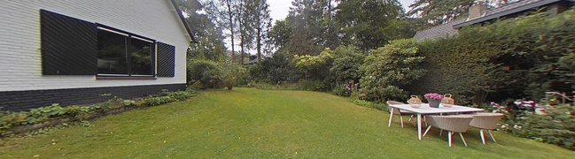 View 360° photo of achtertuin of Genistalaan 20