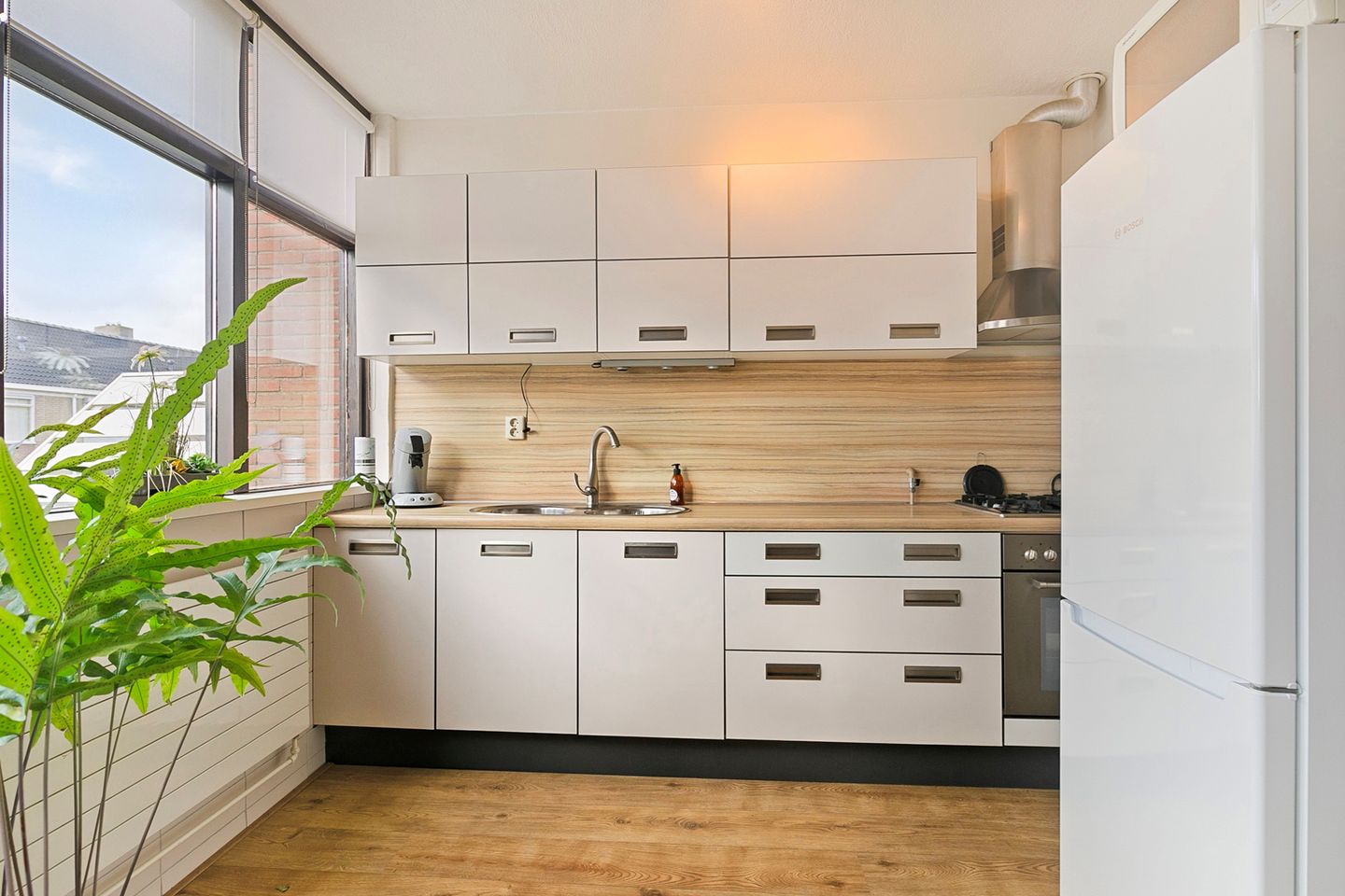 Foto 4 van Mariniersweg 19