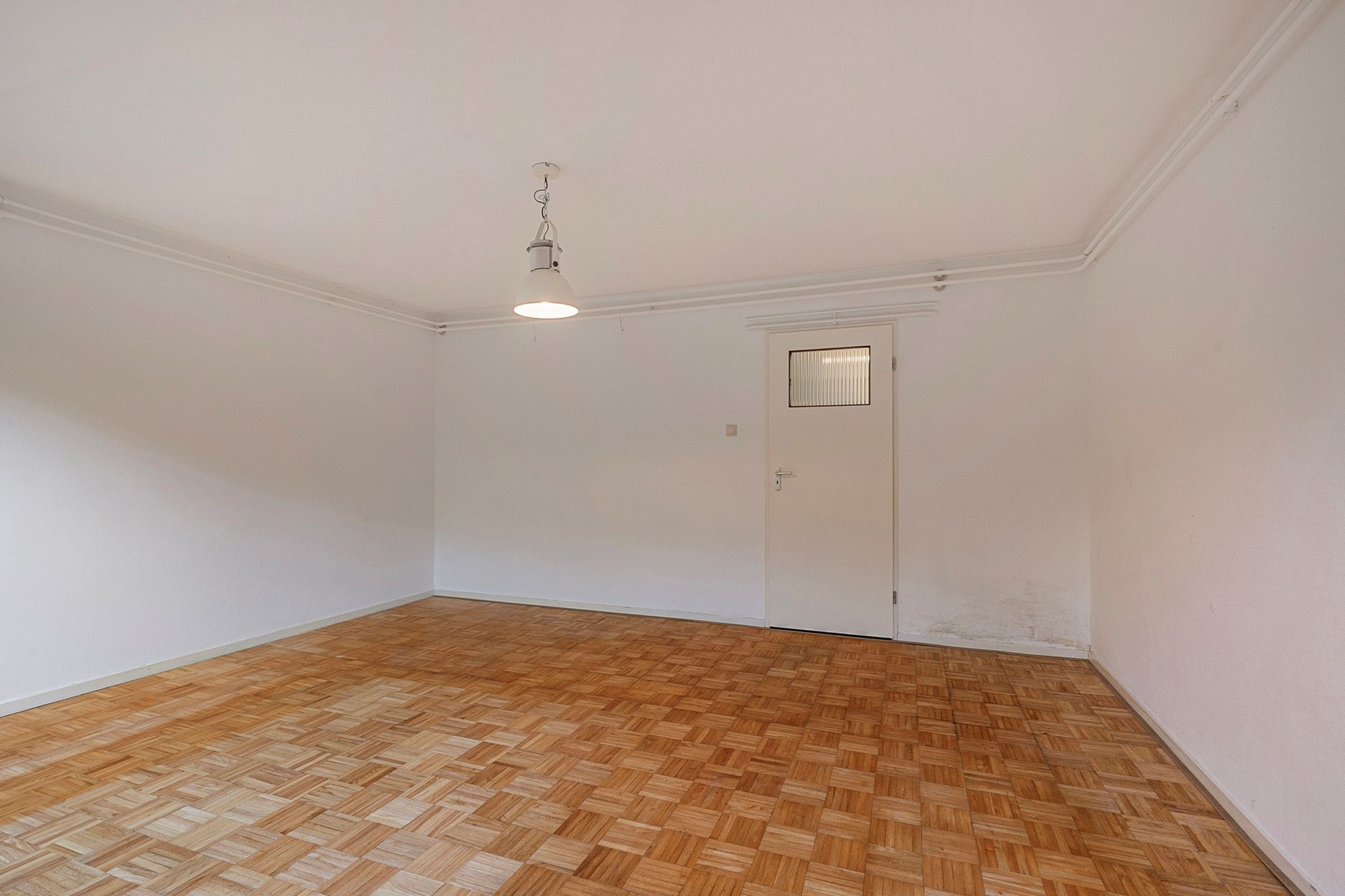 Foto 12 van Mariniersweg 19