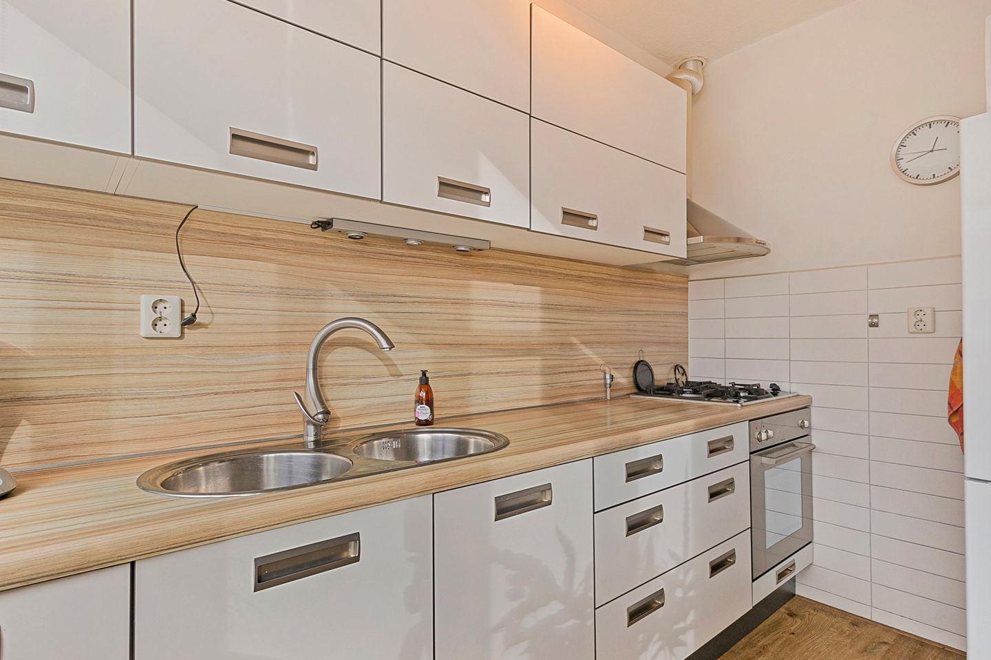 Foto 20 van Mariniersweg 19