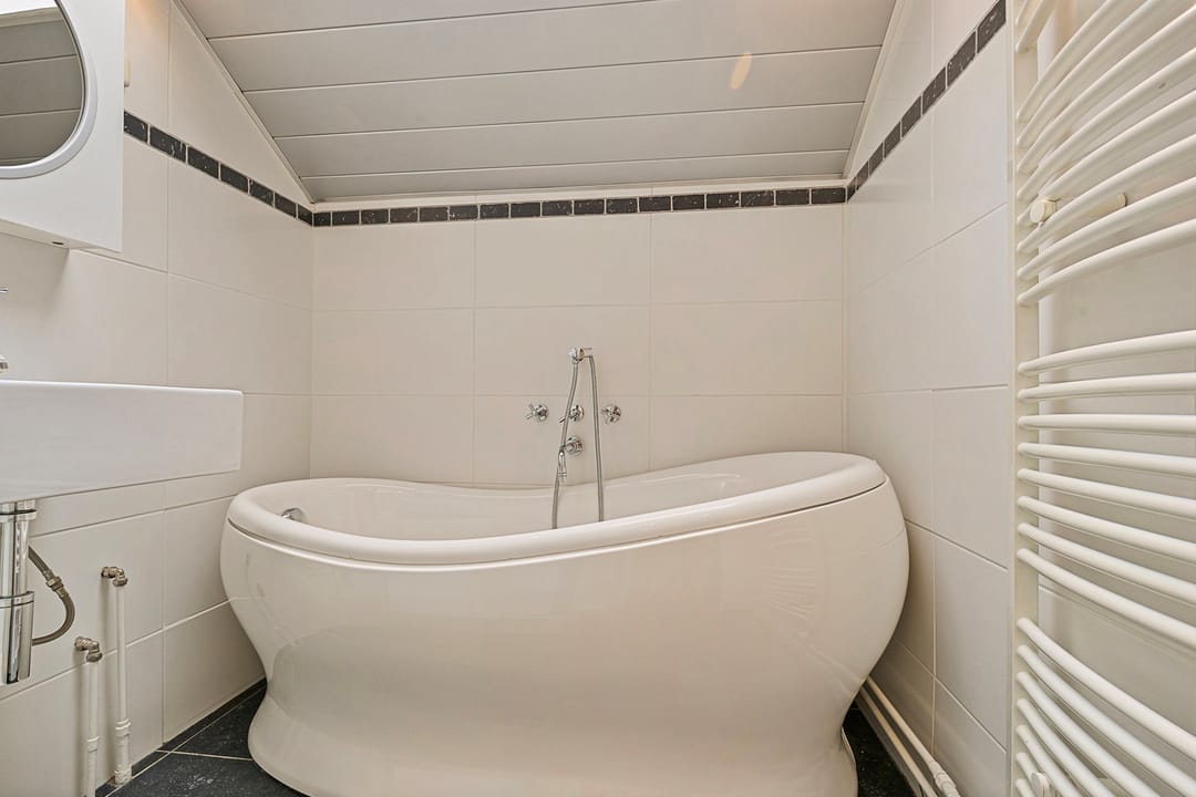 Foto 32 van Mariniersweg 19