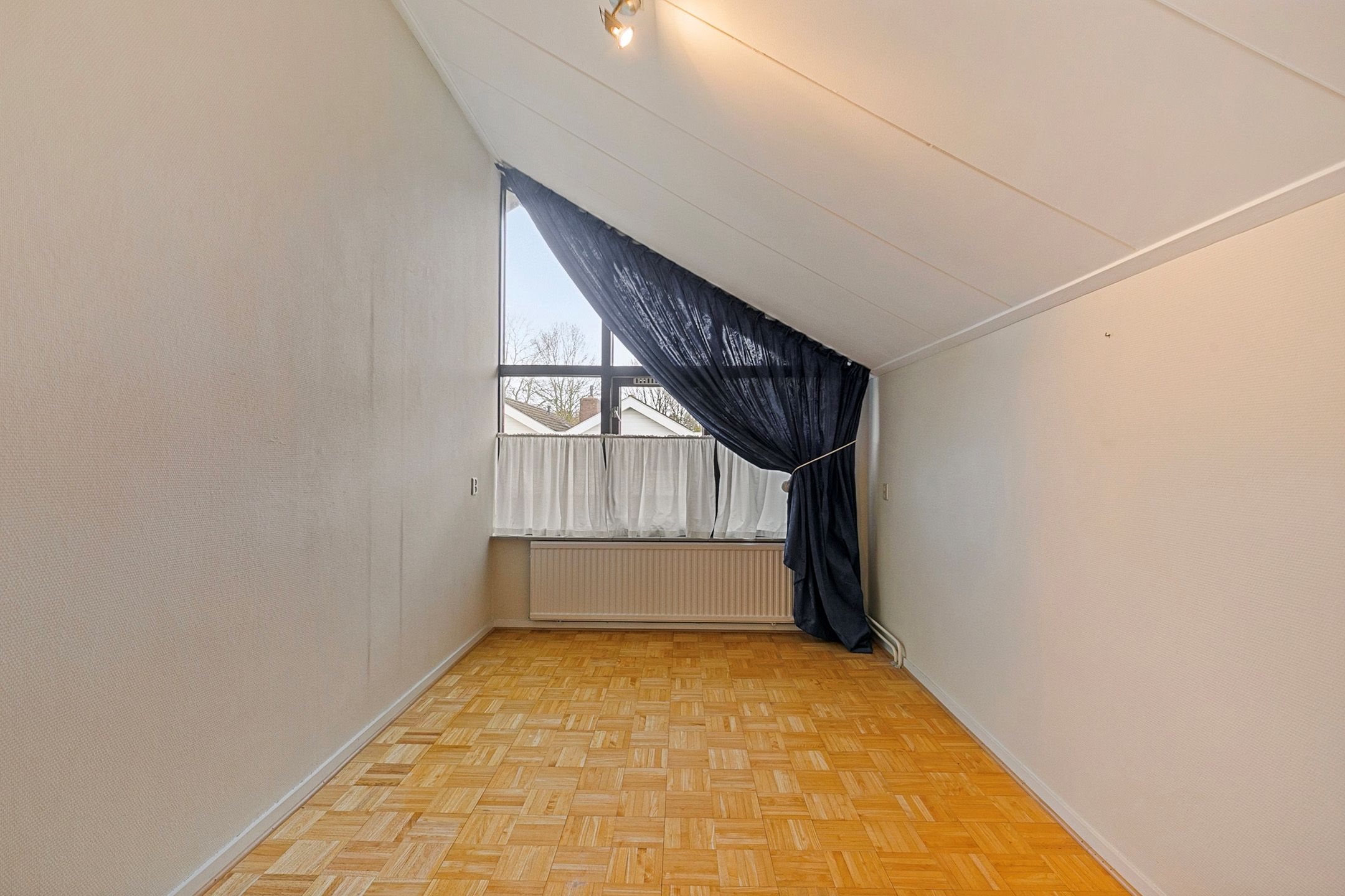 Foto 33 van Mariniersweg 19