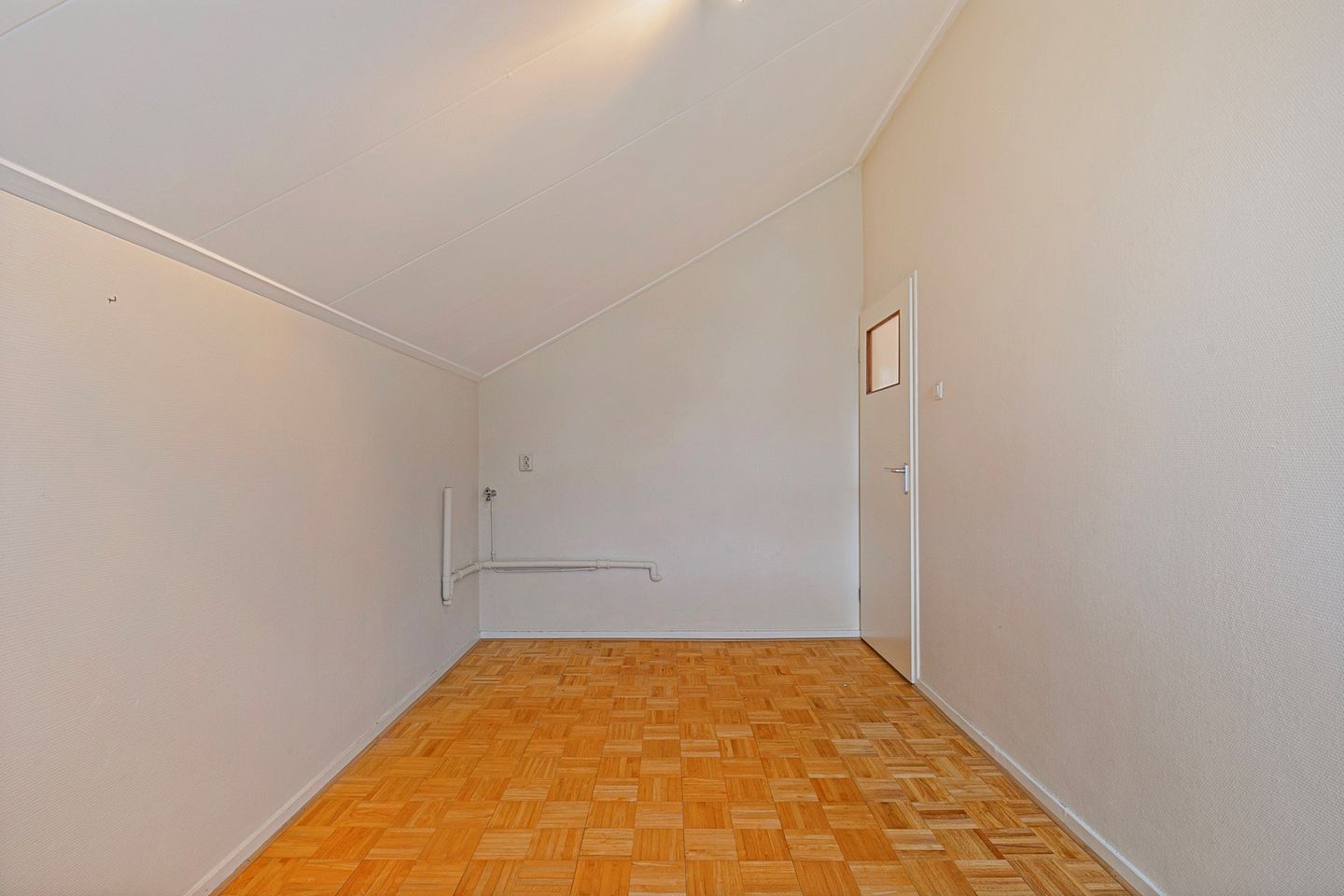 Foto 34 van Mariniersweg 19