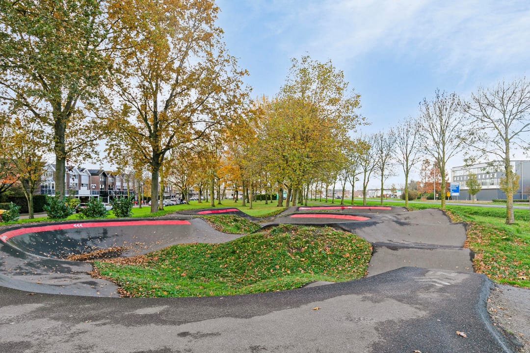 Foto 43 van Mariniersweg 19