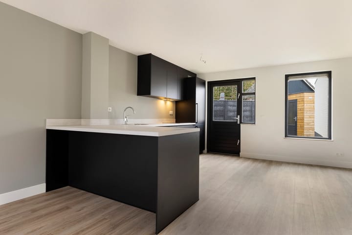 Foto 12 van Schoolstraat 14