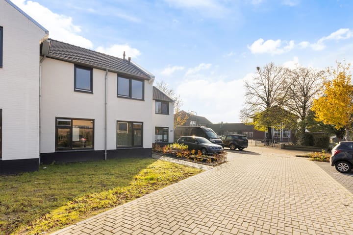 Foto 36 van Schoolstraat 14