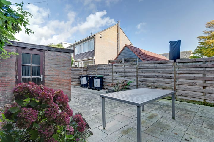 Foto 27 van Meeuwenlaan 11