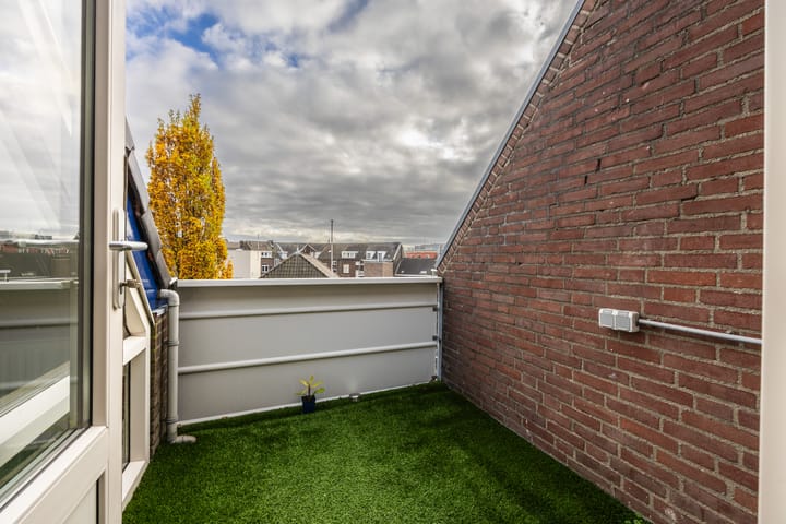 Foto 18 van Mariagardestraat 417