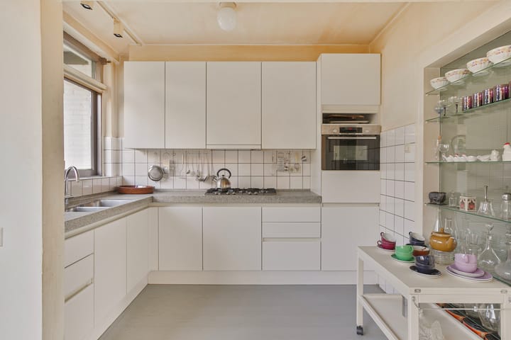 Foto 11 van Julianalaan 101