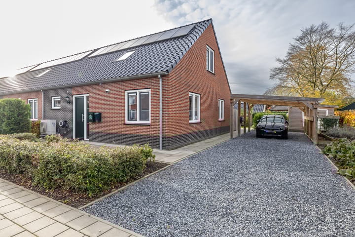 Foto 4 van Julianastraat 11