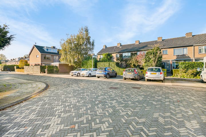 Foto 42 van Julianalaan 101