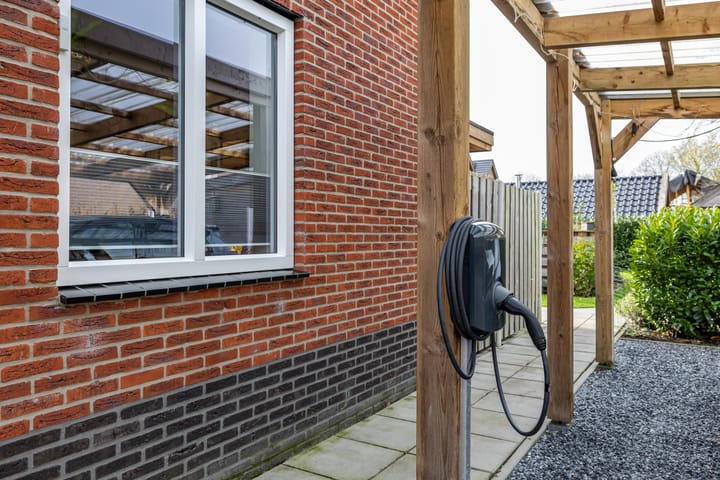 Foto 9 van Julianastraat 11