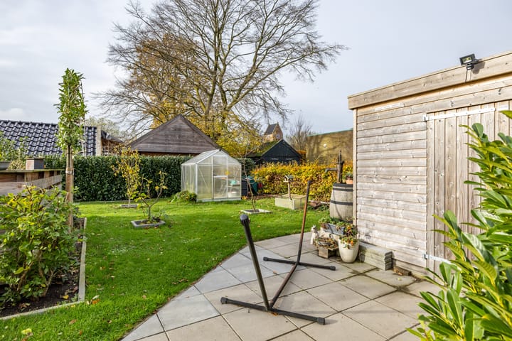 Foto 11 van Julianastraat 11