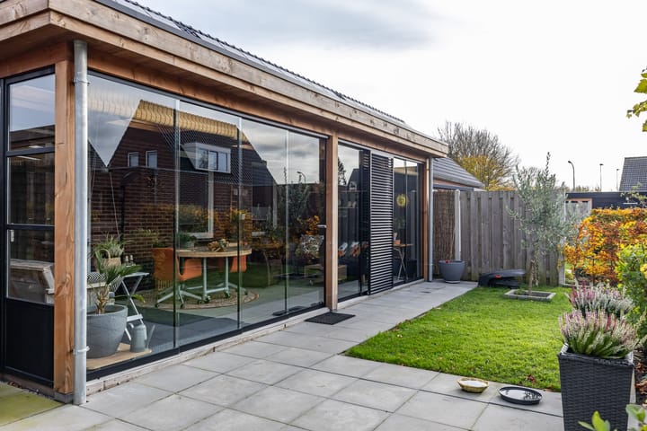 Foto 19 van Julianastraat 11