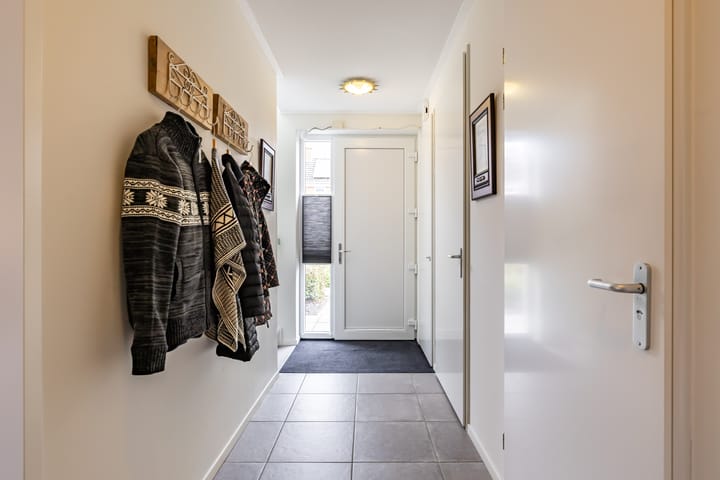 Foto 30 van Julianastraat 11