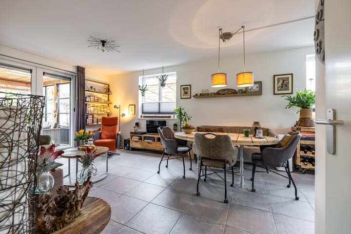 Foto 31 van Julianastraat 11