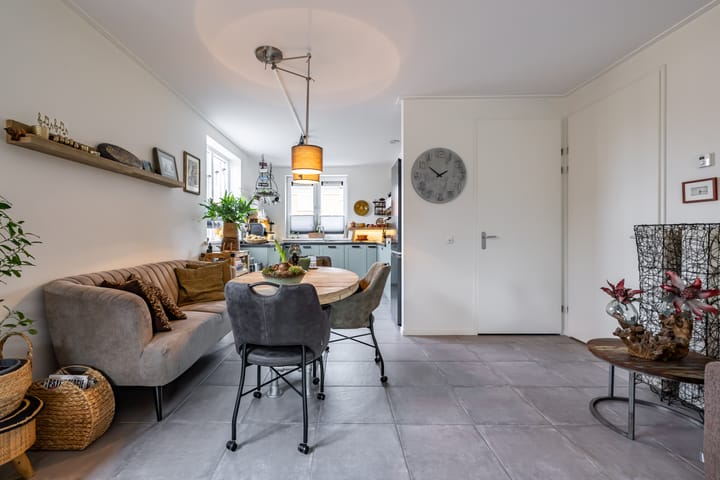 Foto 36 van Julianastraat 11