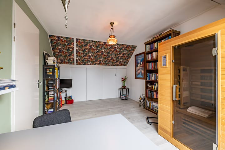 Foto 62 van Julianastraat 11