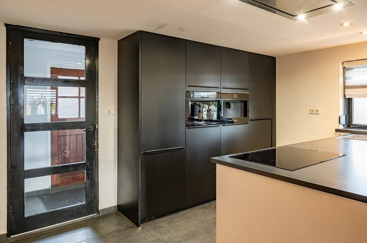 Foto 15 van Dahliastraat 23