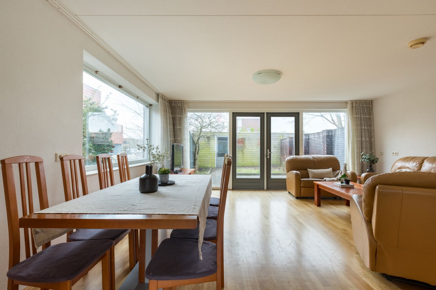 Photo 5 of De Sonnavillestraat 22