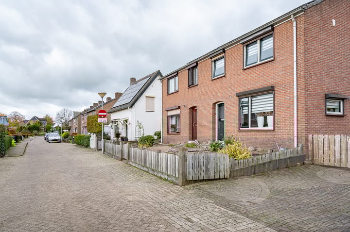 Foto 29 van Dahliastraat 23